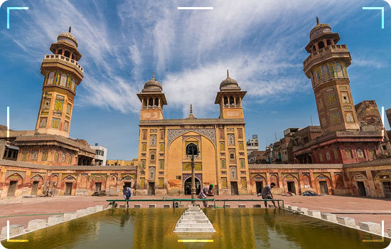 Masjid Wazir Khan , places we shall visit in lahore city tour by pakistan tour n travel at best price Masjid Wazir Khan , places we shall visit in lahore city tour by pakistan tour n travel at best price