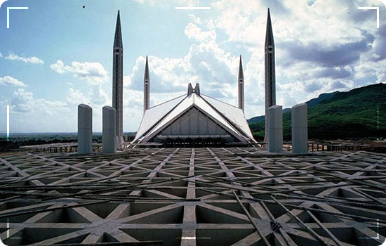 Shah Faisal Masjid Islamabad- Most Famous Attraction in Islamabad 3 3 Lac worshipers capacity