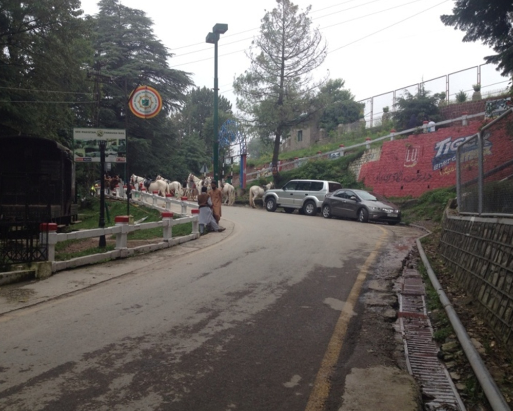 Top 10 Places You Must Visit in Murree 4 Places To Visit in Murree: Kashmir-Point