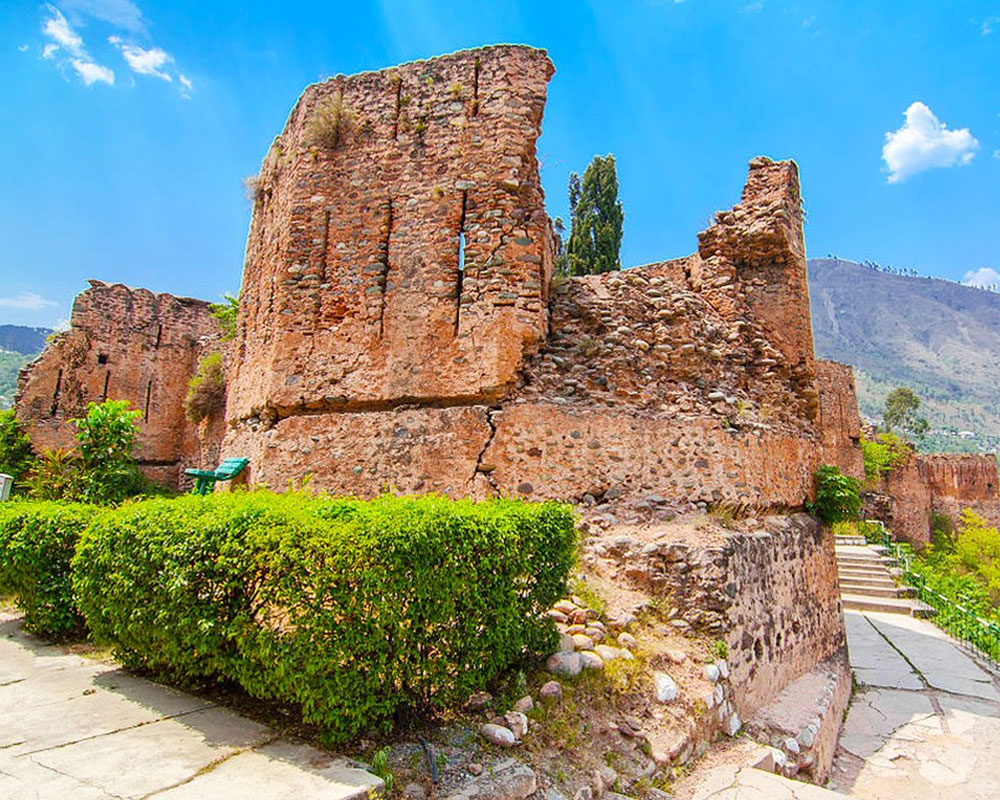 Largest Forts of Pakistan – Oldest Forts in Pakistan 5 Red-Fort-Muzaffarabad