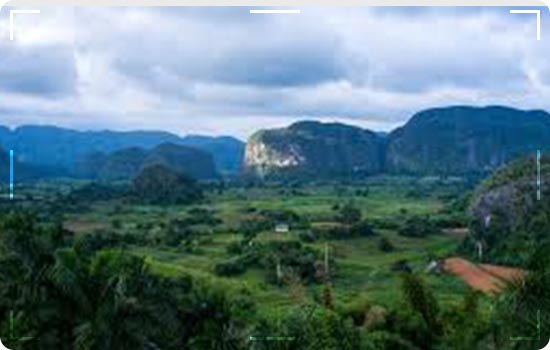 Tourist Attractions In Cuba-Republica de Cuba 7 Tourist Attractions In Cuba: Valle-de-Viñales