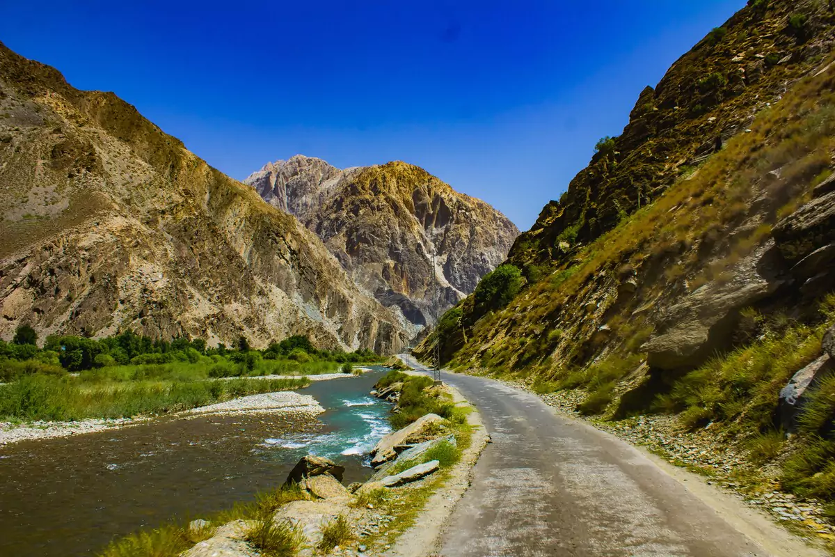 10 Best Photo Locations In Pakistan 15 Top Photo Locations in Pakistan: Garam Chashma Chitral - Pakistan Tour n Travel
