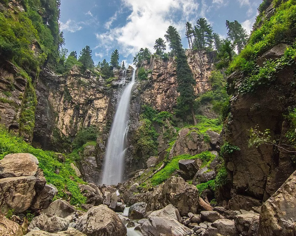 Top 10 Places in Swat Valley 21 Places in Swat Valley: Jarogo Waterfall