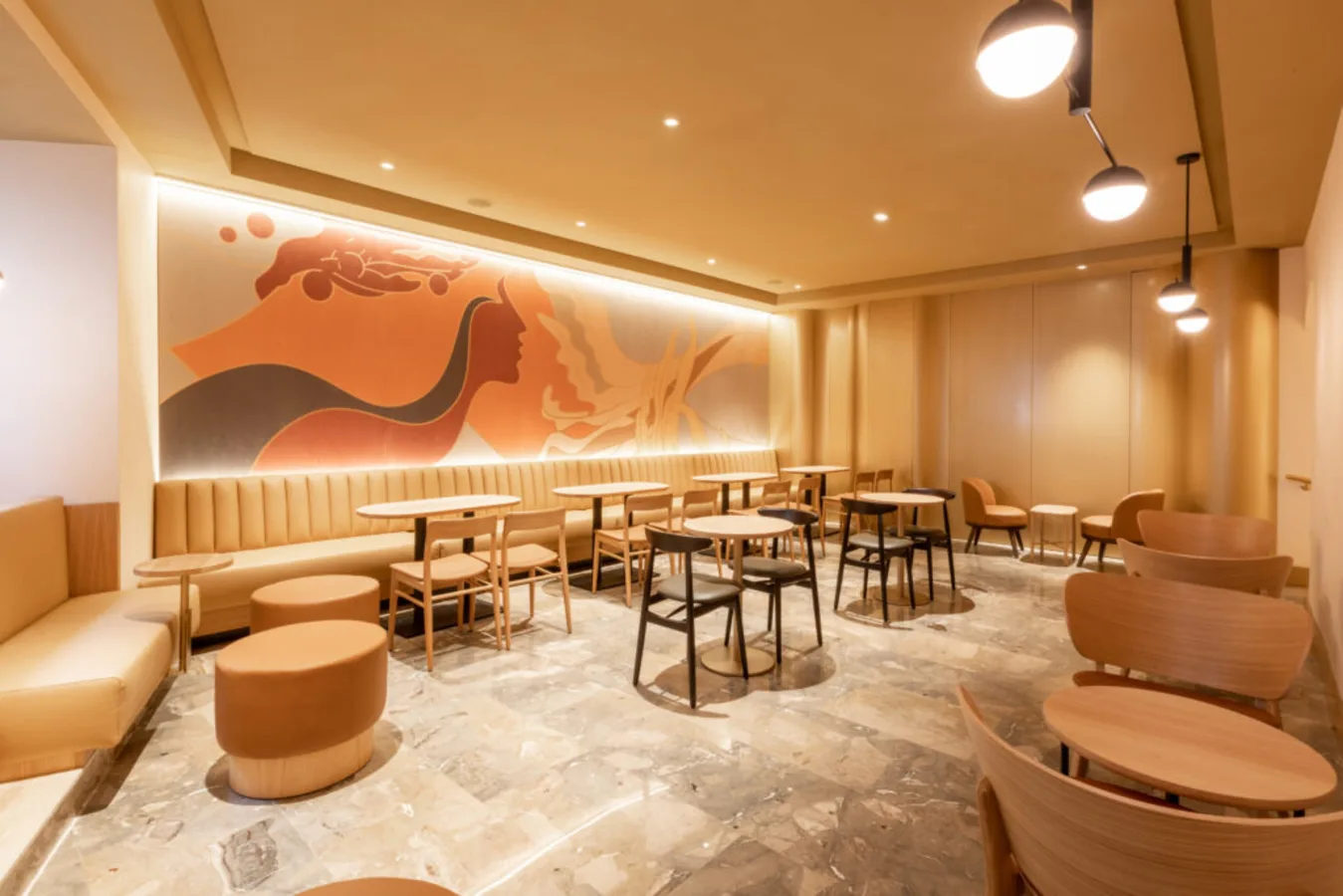 25 Strange Starbucks Stores Around the World 18 Unique Starbucks Stores Around the World: Rome, Italy